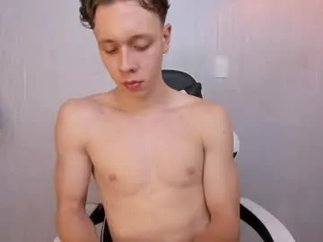 Koketka free chat on liveonude Image 13