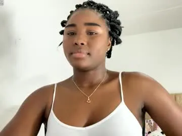 big_small_horny free chat on liveonude Image 5