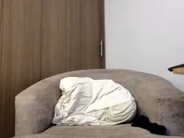 xunybany free chat on liveonude Image 8