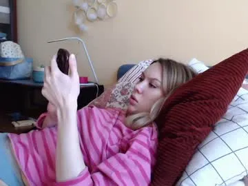 scarlettford free chat on liveonude