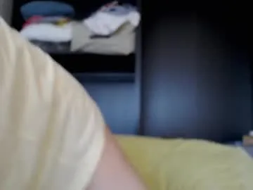 xunybany free chat on liveonude Image 17