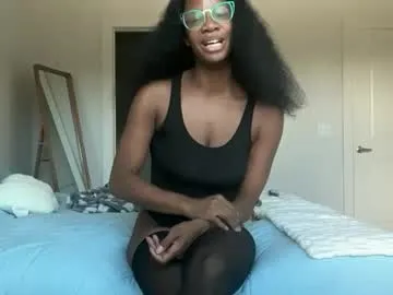 BELBIG free chat on liveonude Image 18