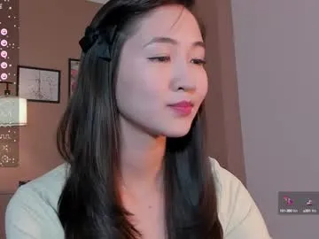 xunybany free chat on liveonude Image 14