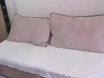 vika_loves_you free chat on liveonude Image 16