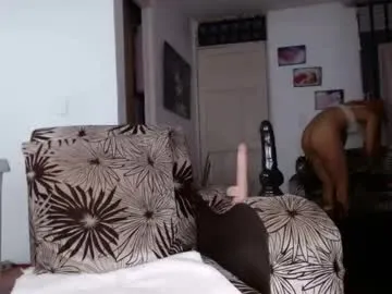 xunybany free chat on liveonude Image 13