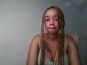 DiamondJo free chat on liveonude Image 3