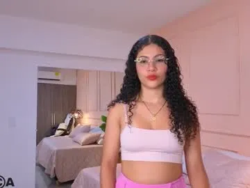 Sweetnissapri free chat on liveonude Image 2