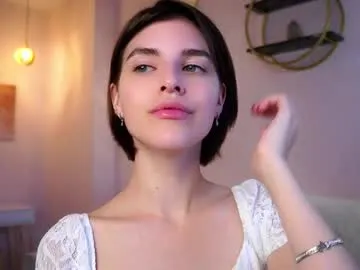 biancastrongg free chat on liveonude Image 18