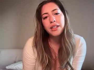 DiamondJo free chat on liveonude Image 13