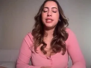 DiamondJo free chat on liveonude Image 16