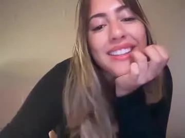 DiamondJo free chat on liveonude Image 7