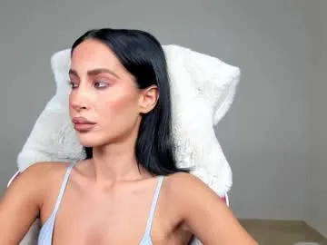 DiamondJo free chat on liveonude Image 10