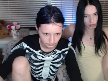 MiaLiaHot free chat on liveonude Image 18