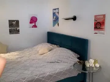 april_ebony18_ free chat on liveonude Image 12