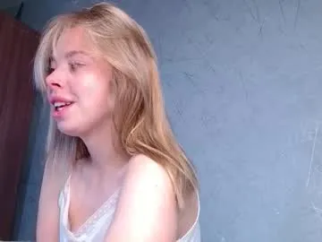 DiamondJo free chat on liveonude Image 4