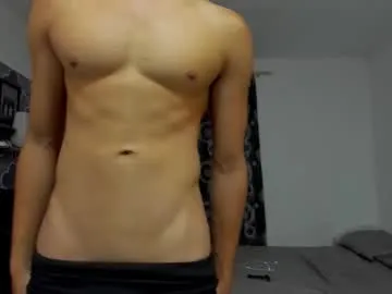 big_small_horny free chat on liveonude Image 10