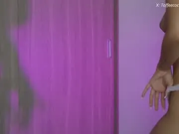 DiamondJo free chat on liveonude Image 7