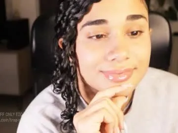 Sonya-reallsugar free chat on liveonude Image 10