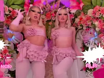 BELBIG free chat on liveonude Image 3