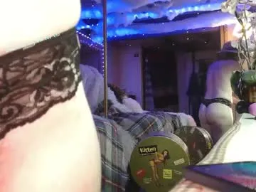 BELBIG free chat on liveonude Image 9