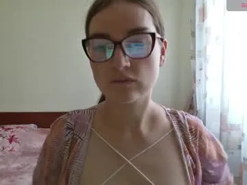 BELBIG free chat on liveonude Image 13