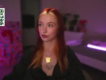 ftmblueyes free chat on liveonude Image 2