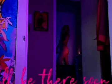 ELENA-XXX free chat on liveonude Image 13