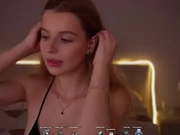 Wild-Angel777 free chat on liveonude Image 15