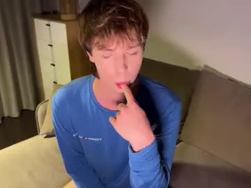 Koketka free chat on liveonude Image 15