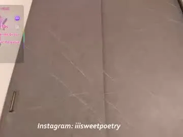 anhell_hot free chat on liveonude Image 13