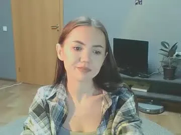 Wild-Angel777 free chat on liveonude Image 3