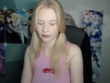 DiamondJo free chat on liveonude Image 10