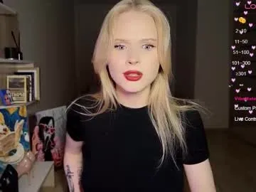 DiamondJo free chat on liveonude Image 18