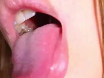 christiekroes free chat on liveonude Image 6