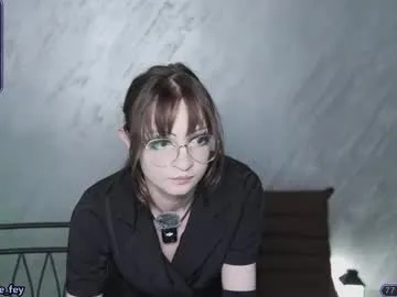 karolwhite_ free chat on liveonude Image 8