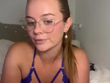 baiambel_mi free chat on liveonude Image 13