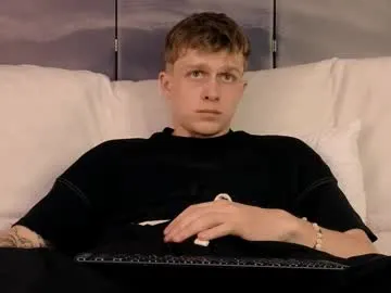 leyre_lerr free chat on liveonude Image 13