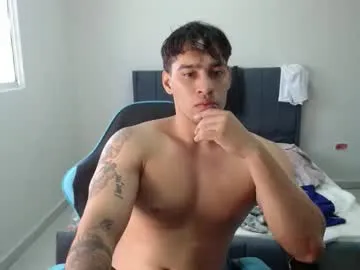 Wild-Angel777 free chat on liveonude Image 12