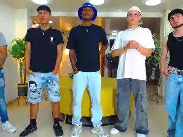 liightanddarkness11_11 free chat on liveonude Image 2