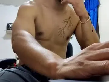 thehousedog free chat on liveonude