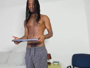 DiamondJo free chat on liveonude Image 17