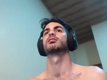 BELBIG free chat on liveonude Image 11