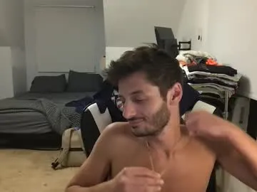 escar_let free chat on liveonude Image 6