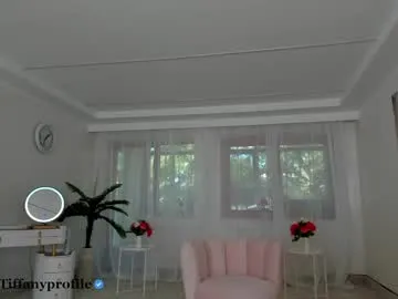 _lissa_ann_ free chat on liveonude Image 11