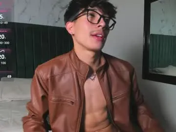 liz_holmes free chat on liveonude Image 19