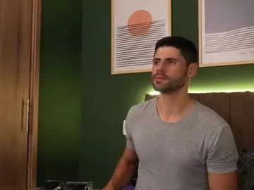 escar_let free chat on liveonude Image 16