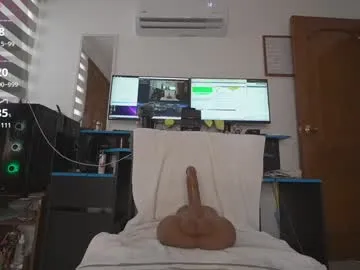 angel_avni free chat on liveonude Image 12