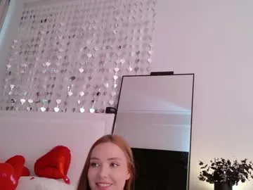 ginger_gap free chat on liveonude Image 19