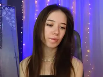 matildamoist free chat on liveonude Image 3