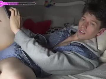 xunybany free chat on liveonude Image 16